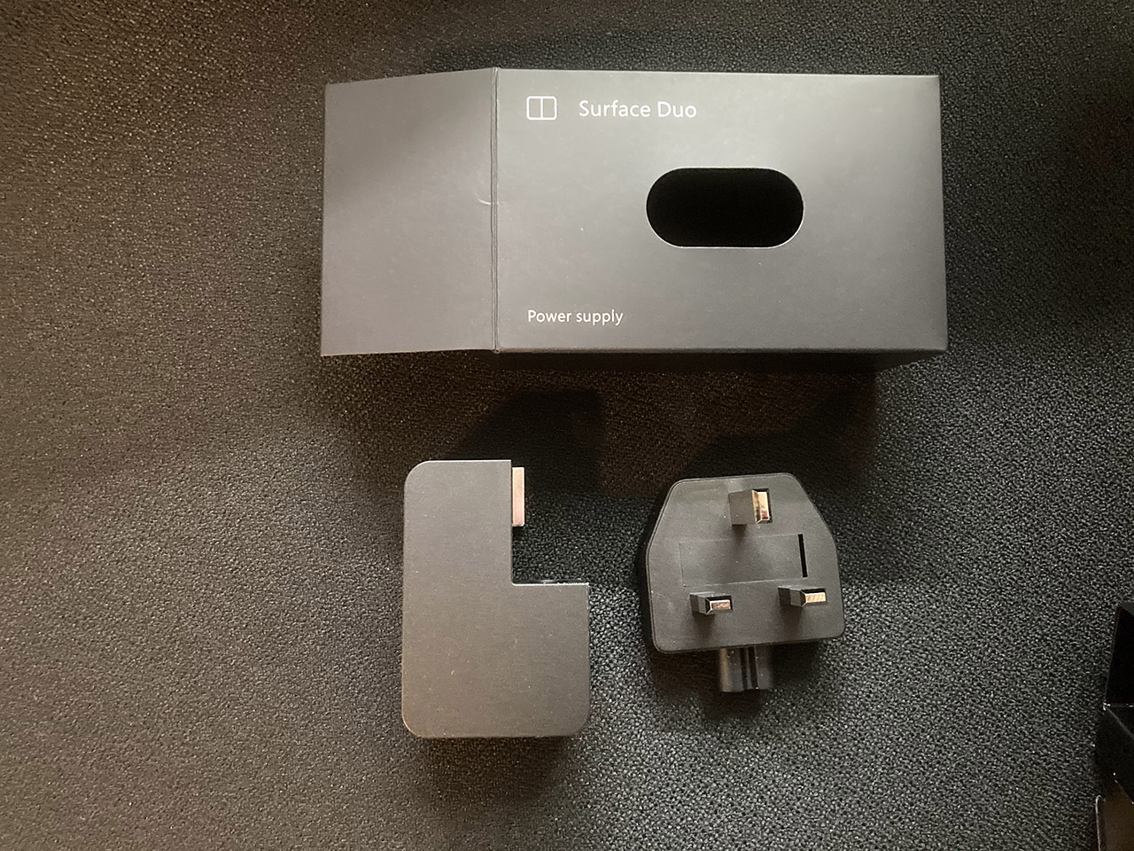 Microsoft Surface Duo - UK Power Supply